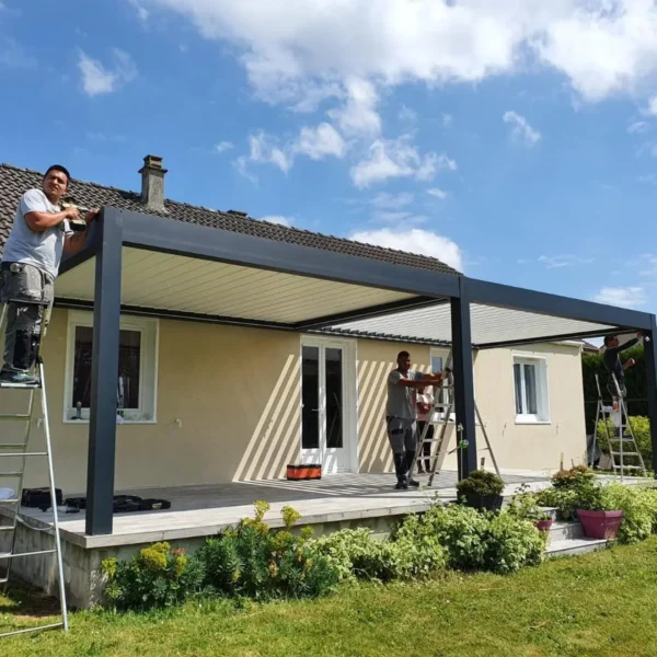 lexpertmenuisier77-pergola-installation-equipe-experte