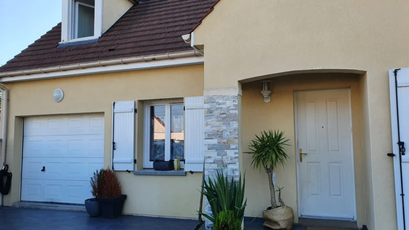 porte-de-garage-et-porte-d-entree